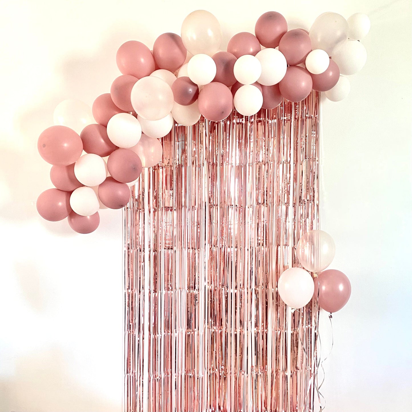 Box déco photocall thème rose gold pour anniversaire, evjf, jour de l'an