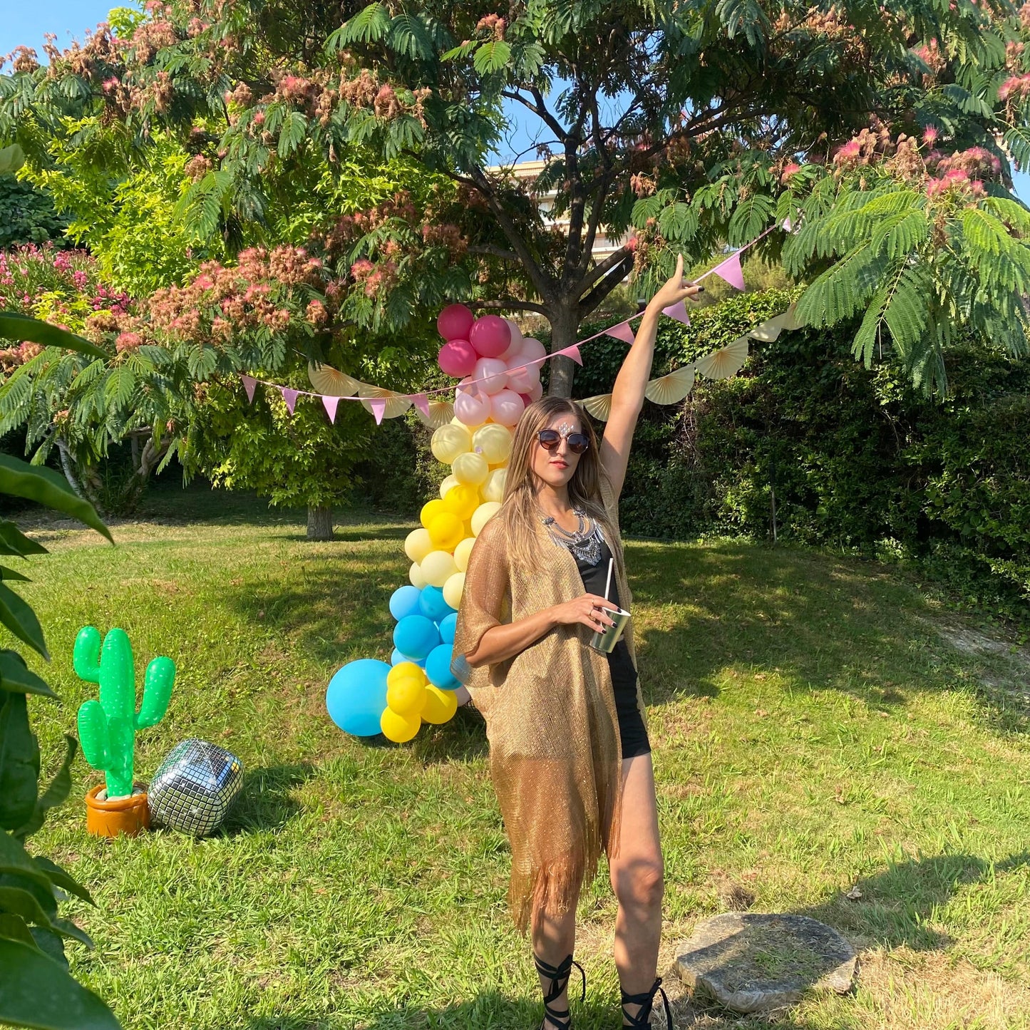 Box déco de fête thème Coachella