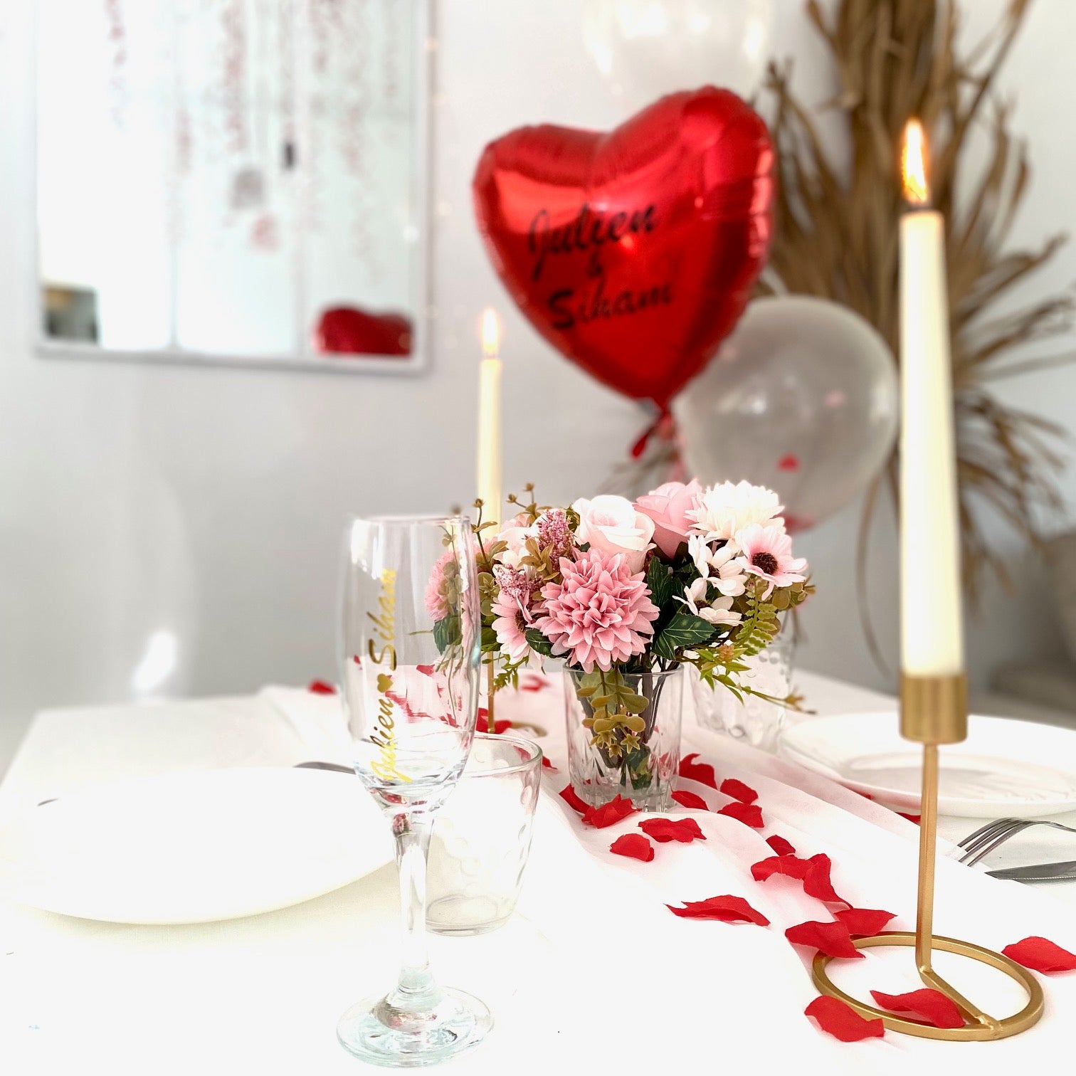 Box Love déco de table personnalisable pour soirée romantique – Ballons  Confettis Box